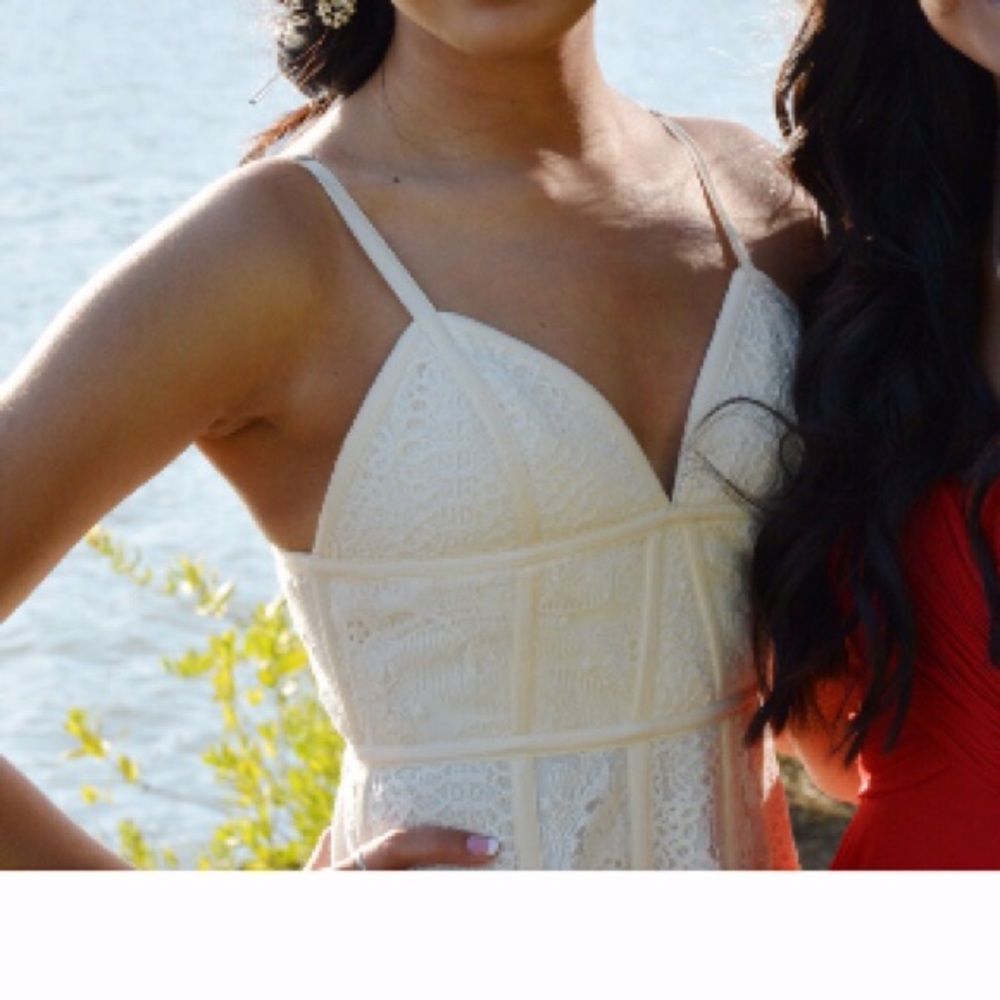 White Lace/Crochet Formal Dress - Picture 2 of 4